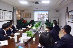 顺应未来转变，，，，，，，，重振“优势”威力，，，，，，，，立异营生长