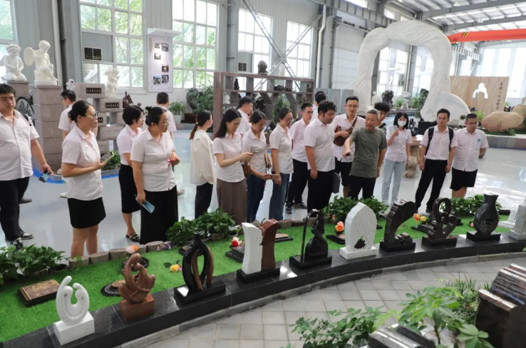 鸿运国际集团设计营销专题培训：重塑协同，，，，，，，，共筑卓越！